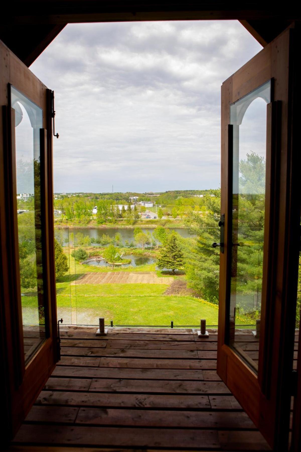 Hebergement "La Maison En Bois Rond" Sainte-Marie Habitación foto